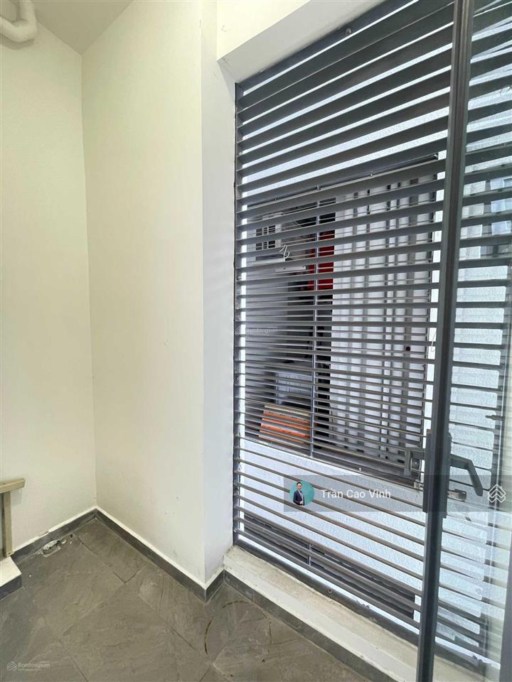 Chính chủ bán gấp 2pn 2wc 68.5m2 chung cư d'lusso quận 2, giá 5 tỷ 8 sổ hồng riêng, sang tên ngay