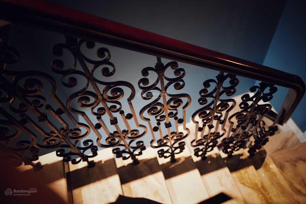 Bán skyvillas m2 metropolis view 04 hồ full đồ