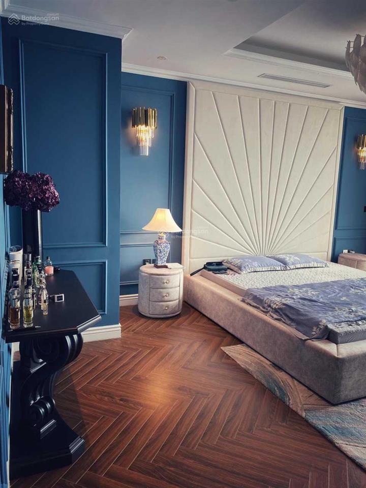 Bán skyvillas m2 metropolis view 04 hồ full đồ