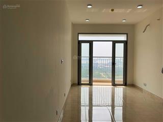 Cho thuê luxgarden, 2pn 69m, có máy lạnh, rèm giá 8tr/th