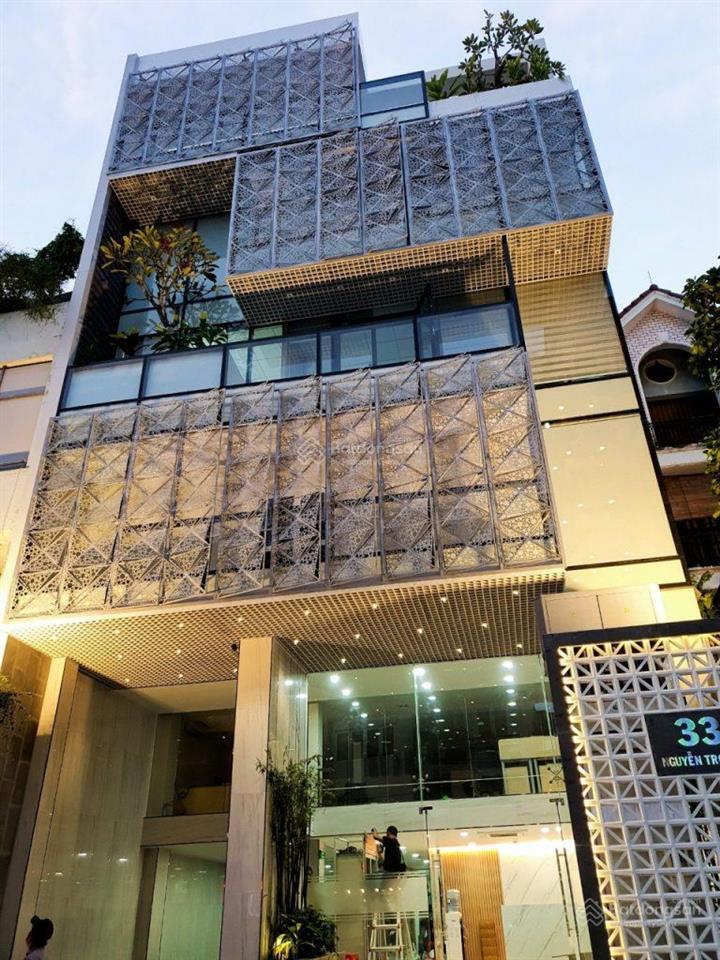 Cho thuê mt nguyễn thị diệu, q3. siêu hiếm, dt10x20m, trệt, 2 lầu, st, giá 80tr. tell0898 311 ***