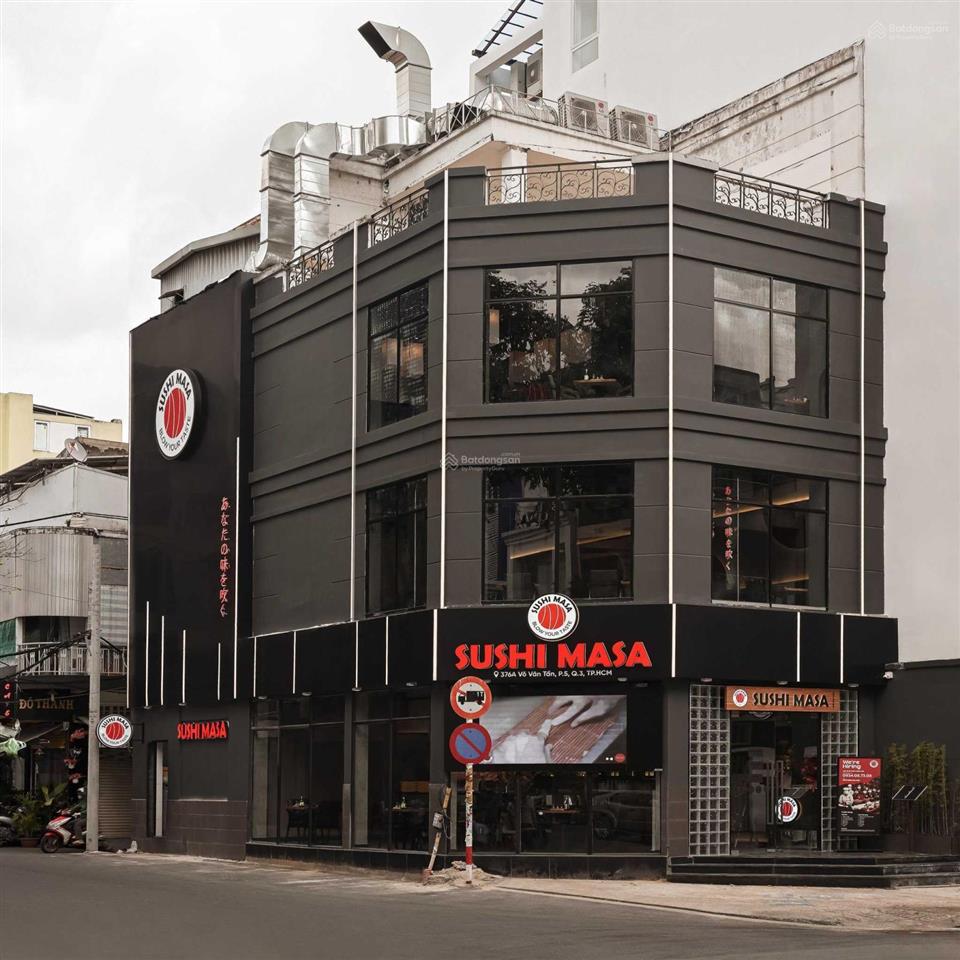 Nhà mt võ văn tần, kế góc trương định, q3, dt 12x16m, trệt 2 tầng. giá 90tr tell 0903 712 ***