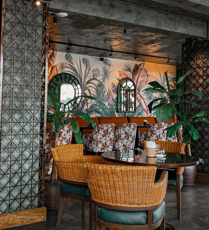 Cho thuê mt nguyễn trãi, quận 1, gần rạp phim. dt 10x26m, giá 98tr/tháng. tel 0898 311 ***