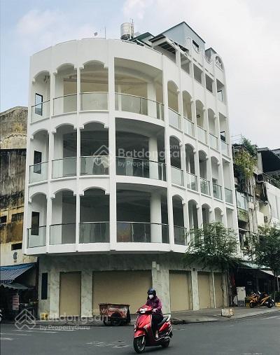 Cho thuê nhà hai bà trưng, q1, nhà thờ tân định. dt 6x20m, trệt, 3 tầng. giá 39tr tel 0903 712 ***