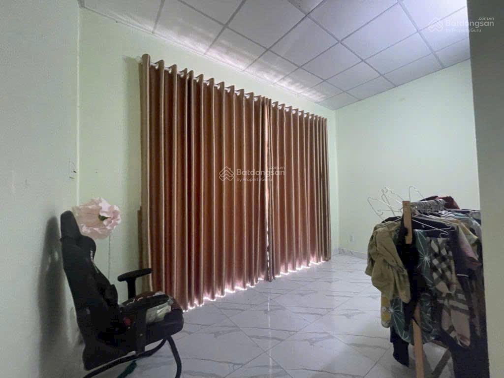Gấp gấp nhà 3 lầu (62m2) duy nhất khu phân lô đồng bộ sau chợ p. long trường, q9 giá chỉ 3,6 tỷ