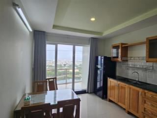 Căn 2pn dic phoenix view hồ đẹp giá rất mềm chỉ 2ty4 sẵn sổ hồng.  ms. thuỳ 0941 378 ***