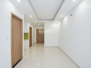 3,1 tỷ bao thuế phí căn 2pn, 68m2, view ngoài thoáng mát ,xem nhà  0944 187 ***