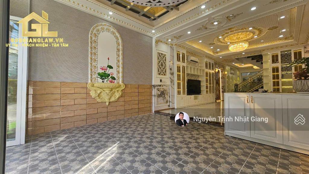 Bán nhà phố tân cổ điển full nội thất đầy đủ công năng sử dụng