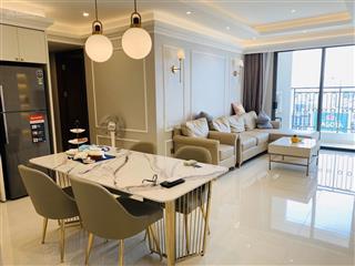 Cần bán căn hộ saigon royal residences quận 4, 2pn2wc nội thất cao cấp như hình.  0909 024 ***