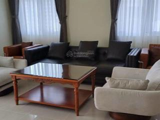 Cho thuê penthouse mỹ viên phú mỹ hưng sân vườn rộng