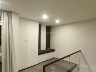 Cần bán căn penthouse hoàng anh gia lai 2, 5pn, 4wc, dt 220m2, giá 4,5 tỷ tl.  0902 597 *** hoa