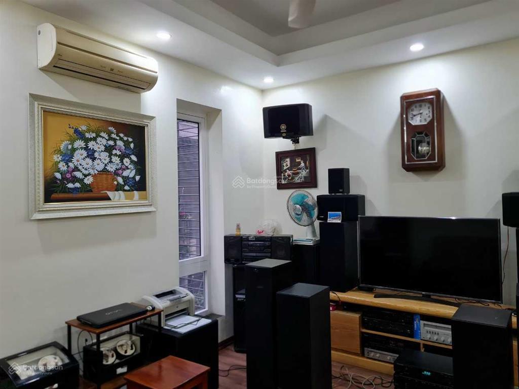 Bán gấp căn liền kề tổng cục 5 tân triều diện tích 65m2 hoàn thiện 4 tầng đẹp. giá 16.5 tỷ