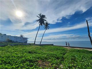 Bán đất mặt biển đường huỳnh thúc kháng phan thiết, 1046m2, gần nova hill