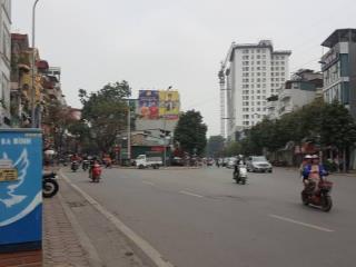 Bán 240m2 nhà mặt phố Tây Sơn Đống Đa  kinh doanh 170 triêu/m2.