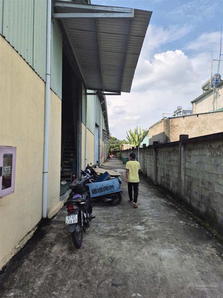 Bán đất có nhà xưởng đường nhánh nội bộ hà duy phiên, dt 3820m2 đã lên thổ cư giá bán 70 tỷ