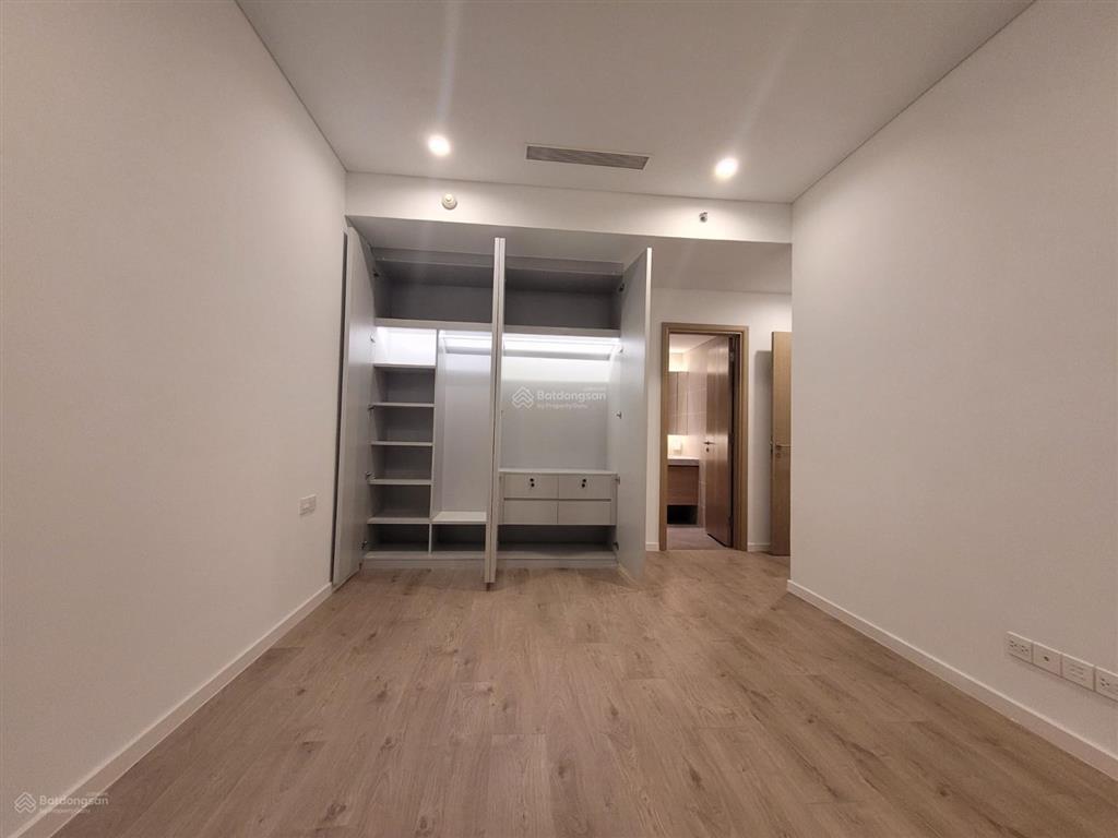 Chuyển nhượng căn hộ sadora 3pn2wc view ngoài nhà đẹp ở ngay