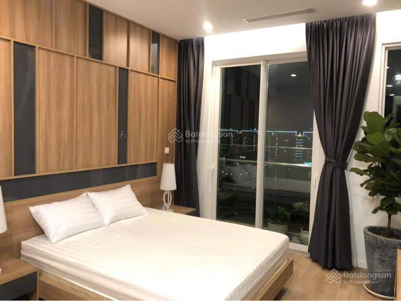 Cho thuê căn hộ sadora 3pn120m23pn + 2balcony  full nội thất