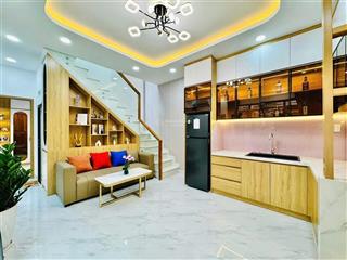 Bán nhà hẻm lạc long quân, phường 8, tân bình (4,3x11) 5 tầng, 6 tỷ, gần chợ tân bình