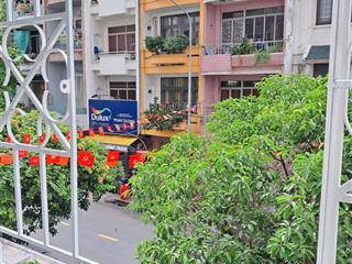 Bán chung cư trường sa ngay khu vip phan xích long 55m2 giá 3,25tỷ