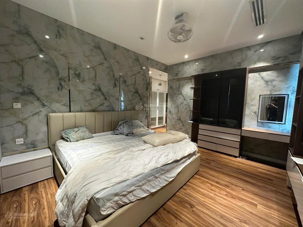 Chấn động  3pn sarina giá cực rẻ full nội thất chỉ 2x thôi