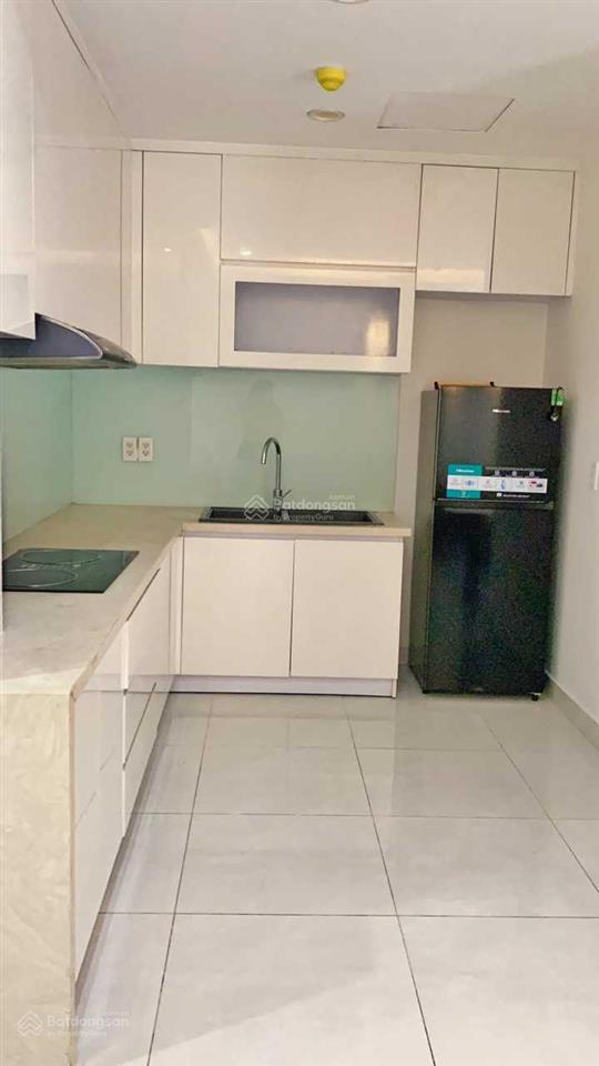 Cần cho thuê căn hộ remax plaza 2pn, nhà mới  12 triệu/tháng  0909 920 ***