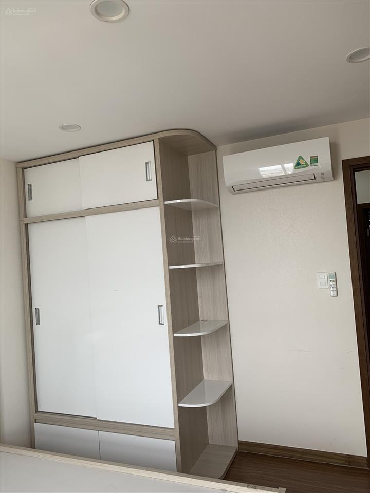 Cần cho thuê 2pn  2wc full nội thất  0909 920 ***