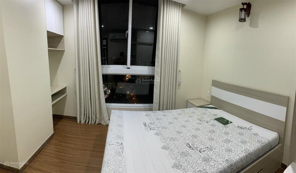 Cần cho thuê 2pn  2wc full nội thất  0909 920 ***