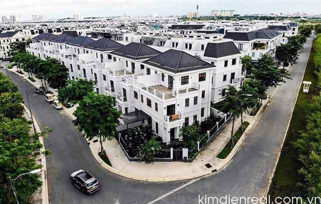 Bán căn villa lakeview an phú căn mặt hồ giá tốt nhất chỉ 44.5 tỷ thương lượng  0901 838 ***