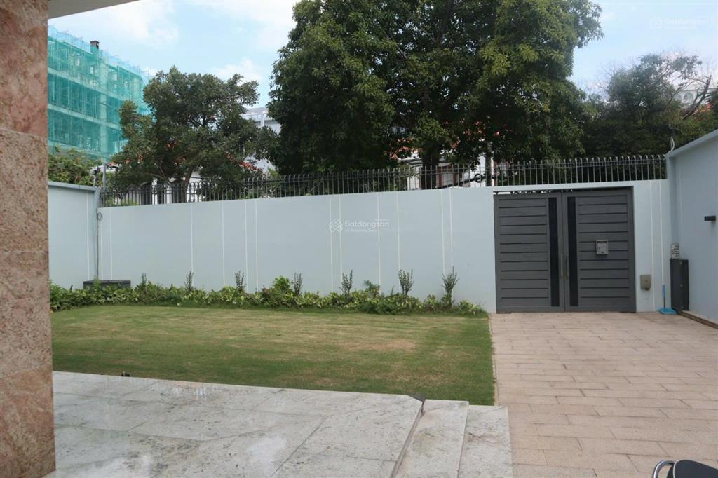 Bán biệt thự đẹp, nhiều tiện ích tại đặng hữu phổ, q2, hcm, 170 tỷ, 405m2