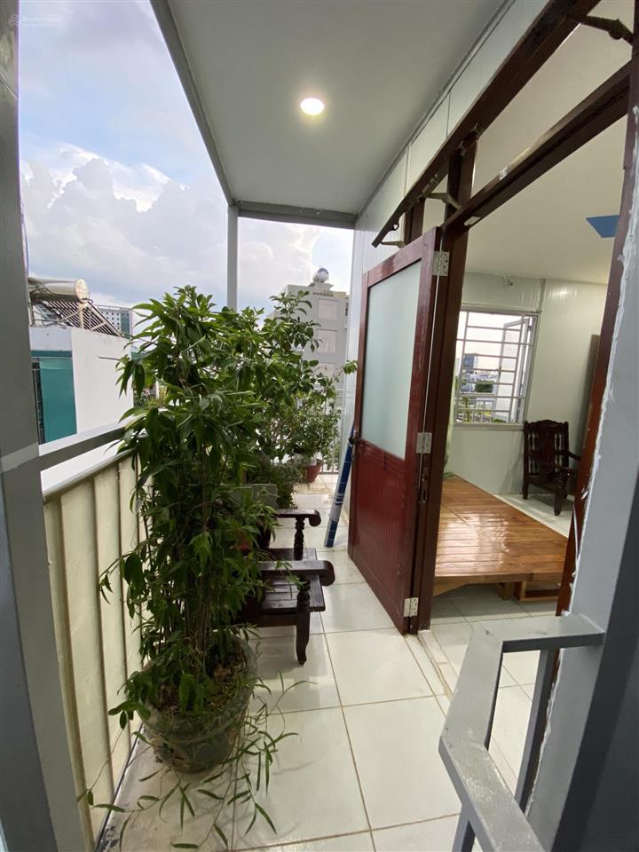 Cho thuê chdv ban công full nội thất bình thạnh, gần quận 1