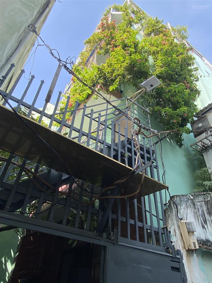 Cho thuê chdv ban công full nội thất bình thạnh, gần quận 1