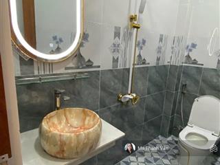 Mặt tiền phan cát tựu p an lạc a 3,7mx21m nở hậu 3,9m 2 lầu giá rẻ 8 tỷ 750triẹu sổ hòng a4 mới có