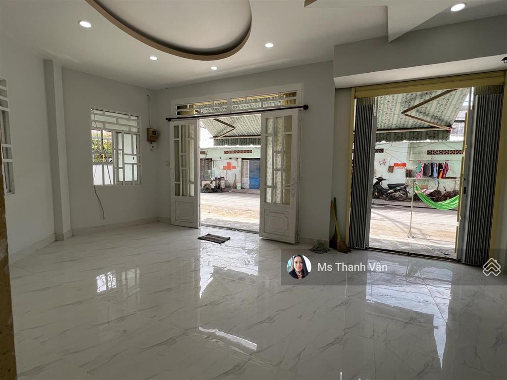 Nhà mặt phố p.16, q.86tỷ,62m2 nhà căn góc 2 mt kinh doanh thoải mái, nhà đẹp sạch, 0938 295 *** sh