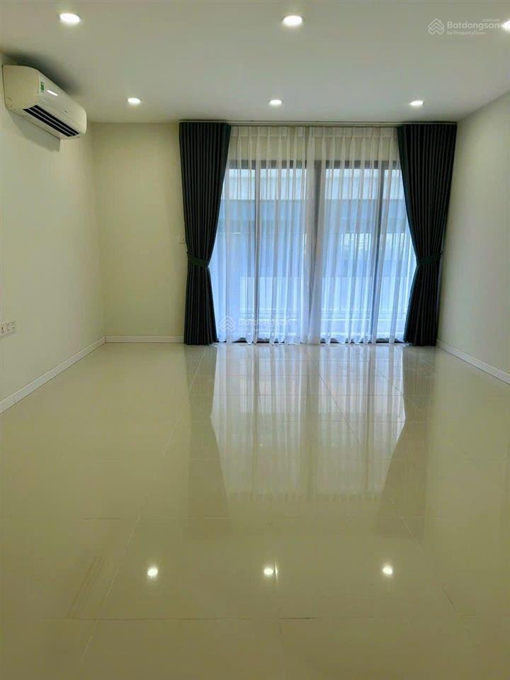 Căn hộ ngay phú mỹ hưng, 80m2 giá 4ty340. thanh toán 1ty3 nhận nhà ngay. sổ hồng lâu dài