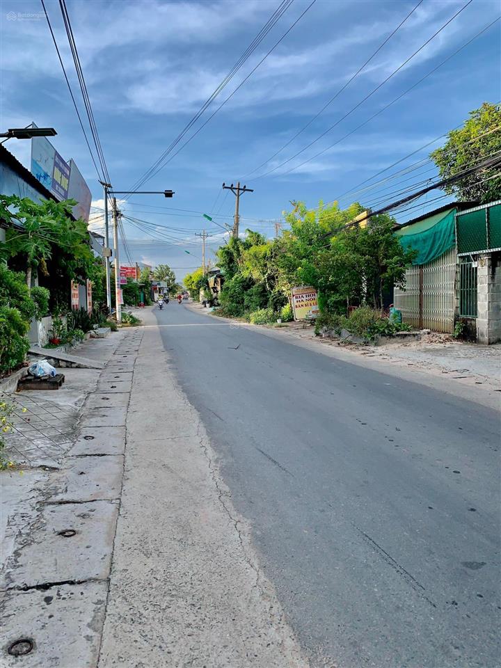 Bán lô đất thổ cư phú long chỉ 650tr, 100m2