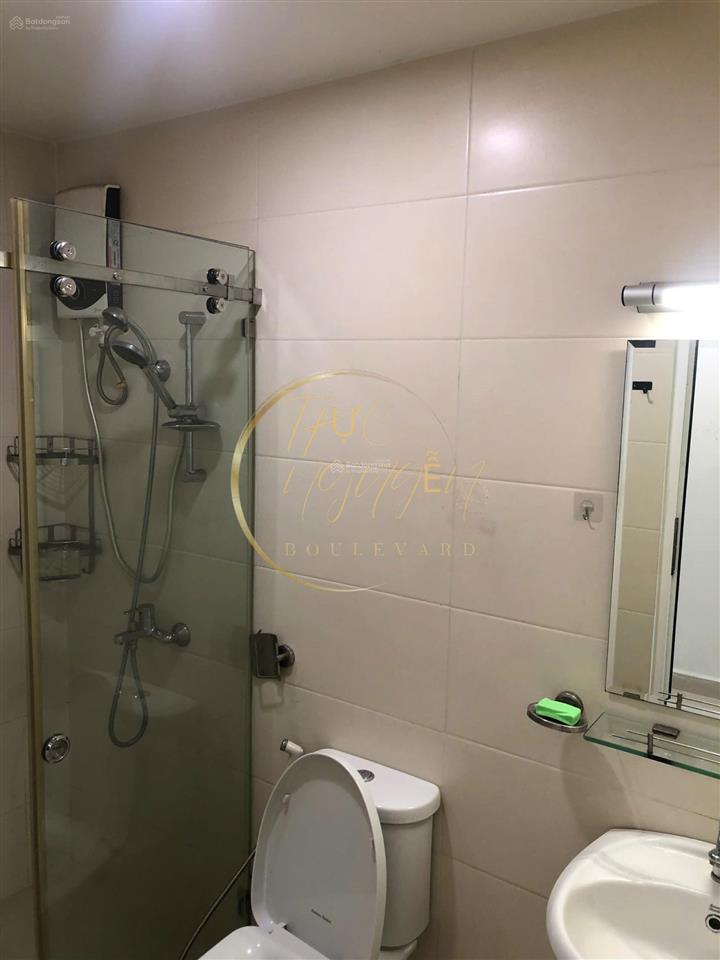 Dạ, em cho thuê căn hộ (đủ nội thất) 1pn1wc, 53m2, giá 9,5 triệu/tháng
