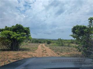 Sang nhượng 2,05ha hai mặt tiền đường  sát công viên vui chơi sun group