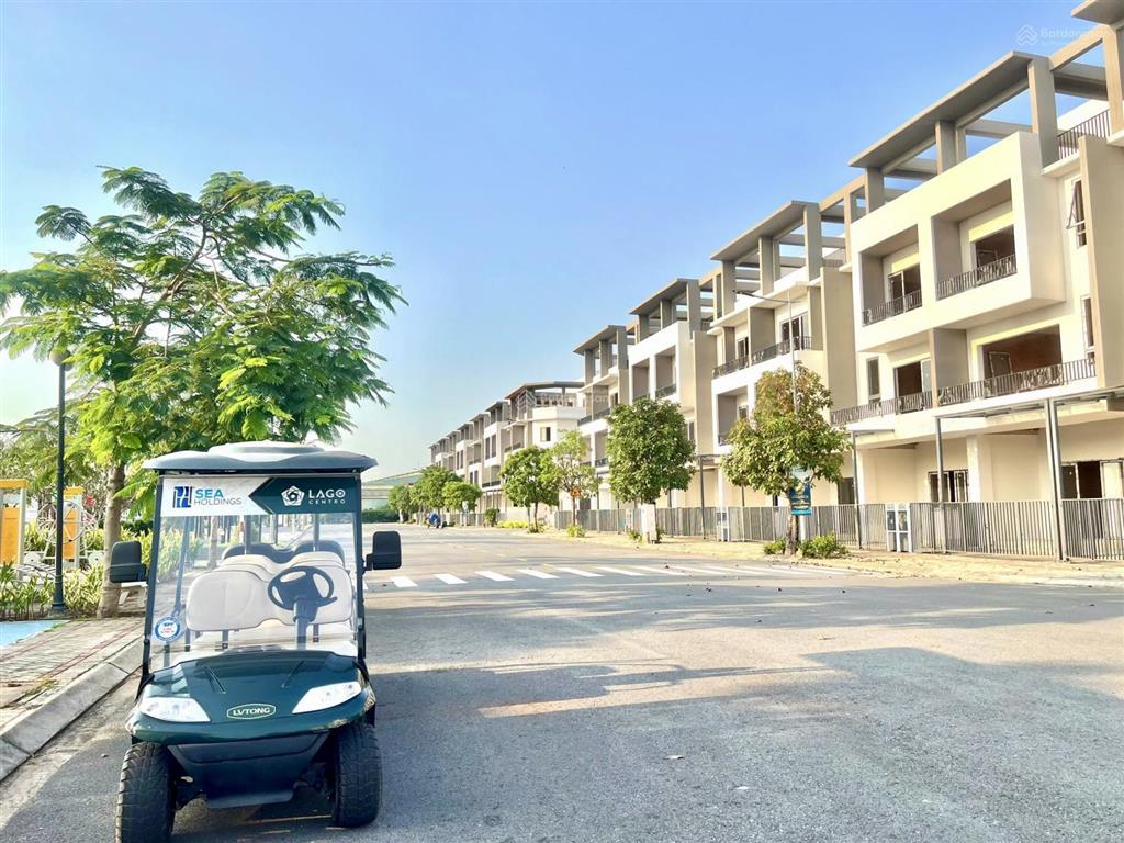 Cần bán căn nhà phố liên kế khu đô thị biệt lập bên sông vàm cỏ đông bến lức. giá chỉ từ 3 tỷ/căn