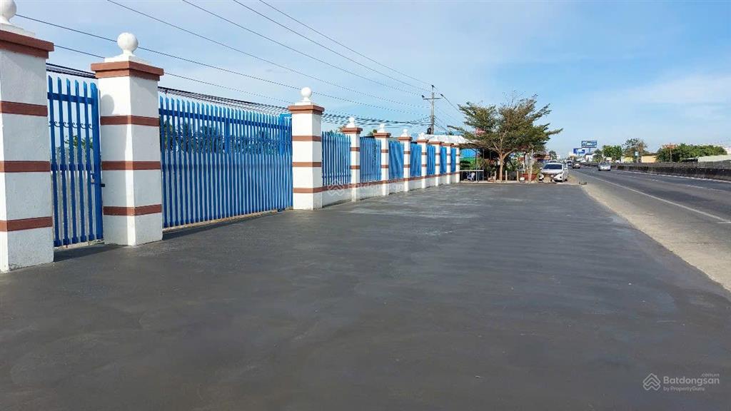 Bán 5700m2 mặt tiền quốc lộ 1a, hàm mỹ, hàm thuận nam
