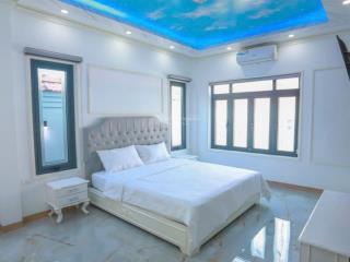 Bán gấp villa cao cấp hàm tiến, full nội thất, giá cực tốt (lô 2 nguyễn đình chiểu)