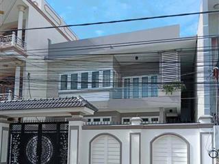 Bán nhà gần 200m2 cạnh coopmart trung tâm phan thiết