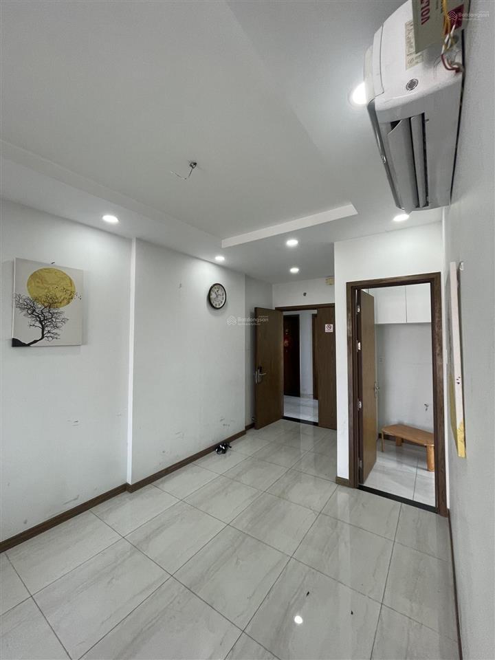 3.98 tỷ bán gấp hlpa, hỗ trợ vay, full nội thất đẹp, 2 pn, 2wc.  xem nhà 0901 535 ***