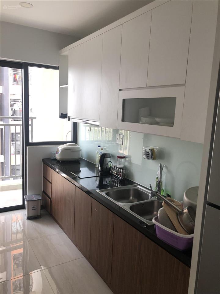 Chính chủ bán căn hlpa hướng đông nam, full nội thất, giá 4.35 tỷ.  long 0901 535 ***.