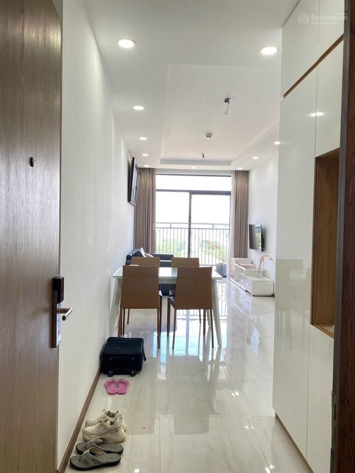 Chính chủ bán căn hlpa hướng đông nam, full nội thất, giá 4.35 tỷ.  long 0901 535 ***.