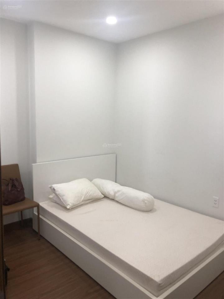 Chính chủ bán căn hlpa hướng đông nam, full nội thất, giá 4.35 tỷ.  long 0901 535 ***.