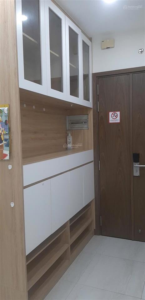 Em cho thuê hlpa full nội thất, nhà ở ngay, giá 10 tr, tầng cao, view đẹp, nhà sạch.  0901 535 ***