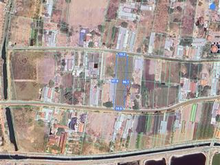 Cần bán lô đất 1900m2, 2 mặt tiền đường trước sau, đường oda hồ tràm, xuyên mộc( nay là tp.hcm)