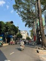 Góc 2 mt cao thắng, p.4 q.3  dt 14mx16,5m. cn 220m2  có hđ thuê 300 tr/th  giá 96 tỷ