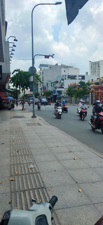 Mt lũy bán bích p. tân thành q. tân phú  11,6x31m. nh 12,3m. cn 278,8m2  trệt 5 lầu  52 tỷ