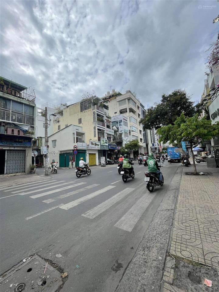 Mt nguyễn đình chiểu, p.6 q.3  10x38m. nh 11,5m. cn 380m2  hầm, 8 lầu  hđt 420tr/th  135 tỷ